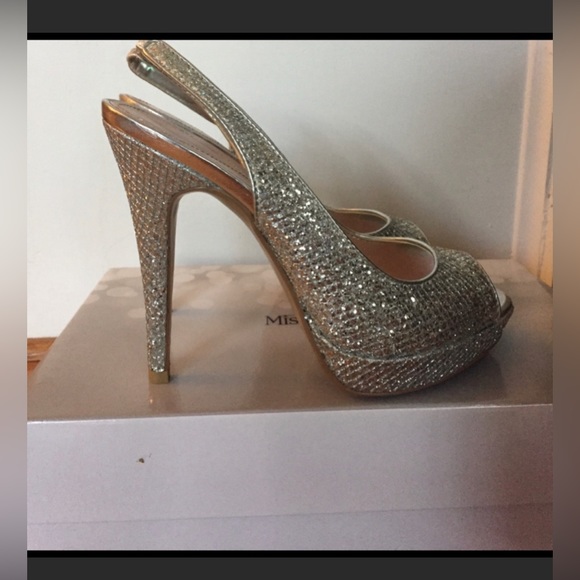 👸🏻Miss America gorgeous silver sparkly glitter platform heels! Worn 4x ✨in box - Picture 3 of 14